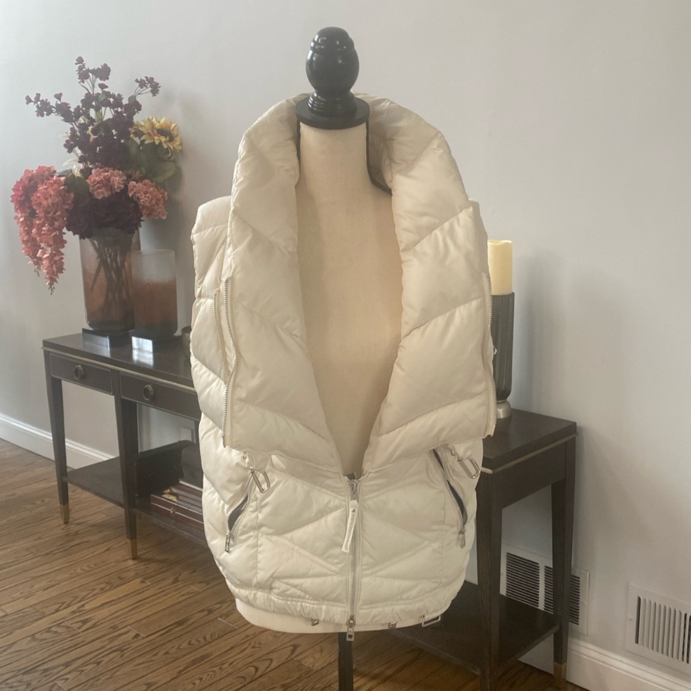 Stella McCartney Adidas vest
